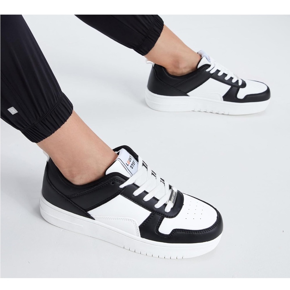 Lucky Step Fashion Sneakers Black and White - Picture 2 of 9
